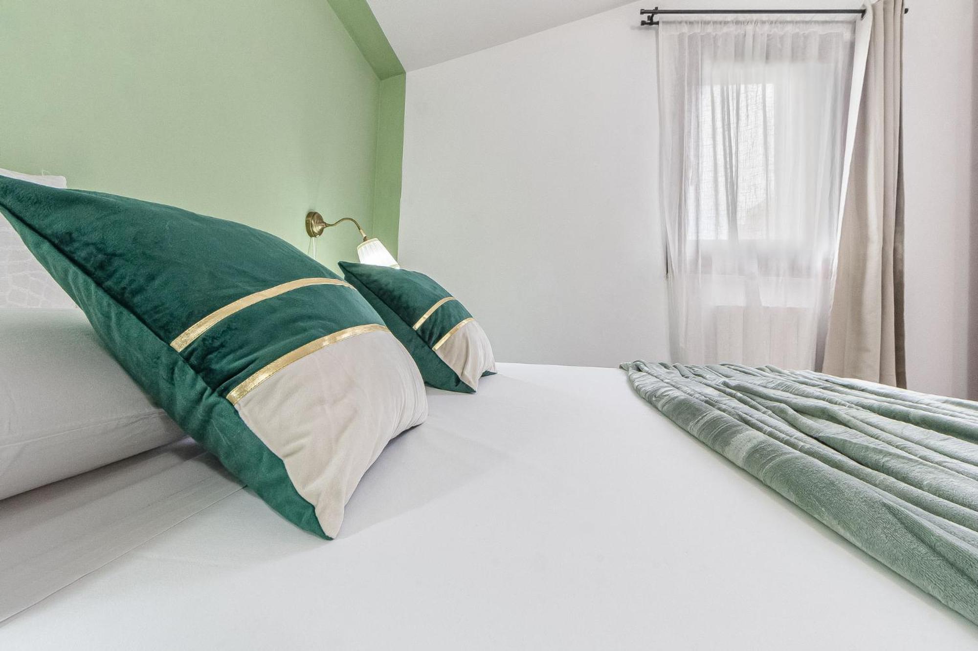 Exclusive Roth Apartments Sassari Exteriör bild